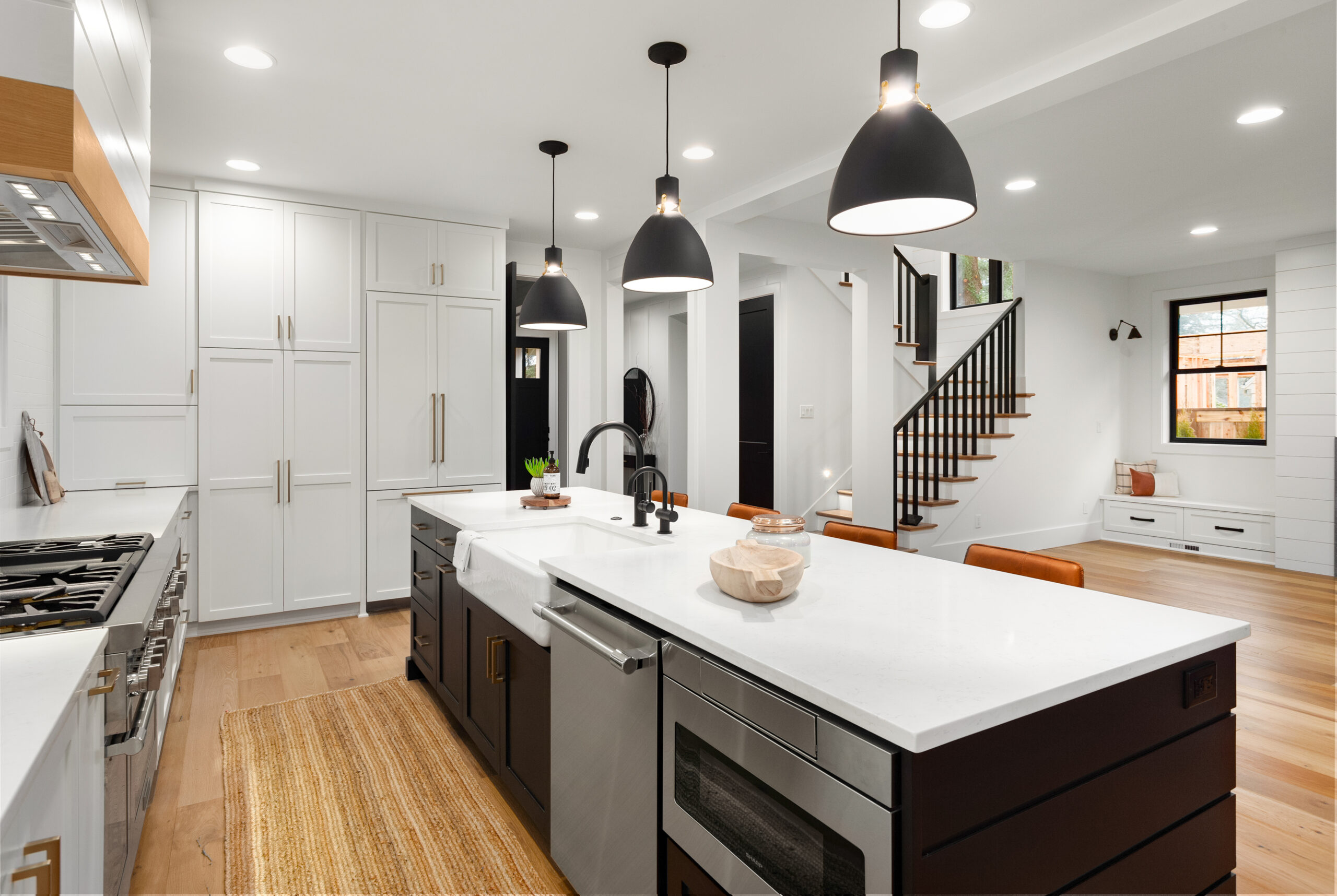 Beautiful,White,Kitchen,With,Dark,Accents,In,New,Modern,Farmhouse